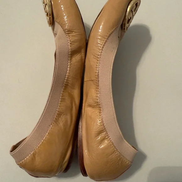 Tory Burch Camel/Tan Patent Leather Travel Flats - Picture 4 of 9